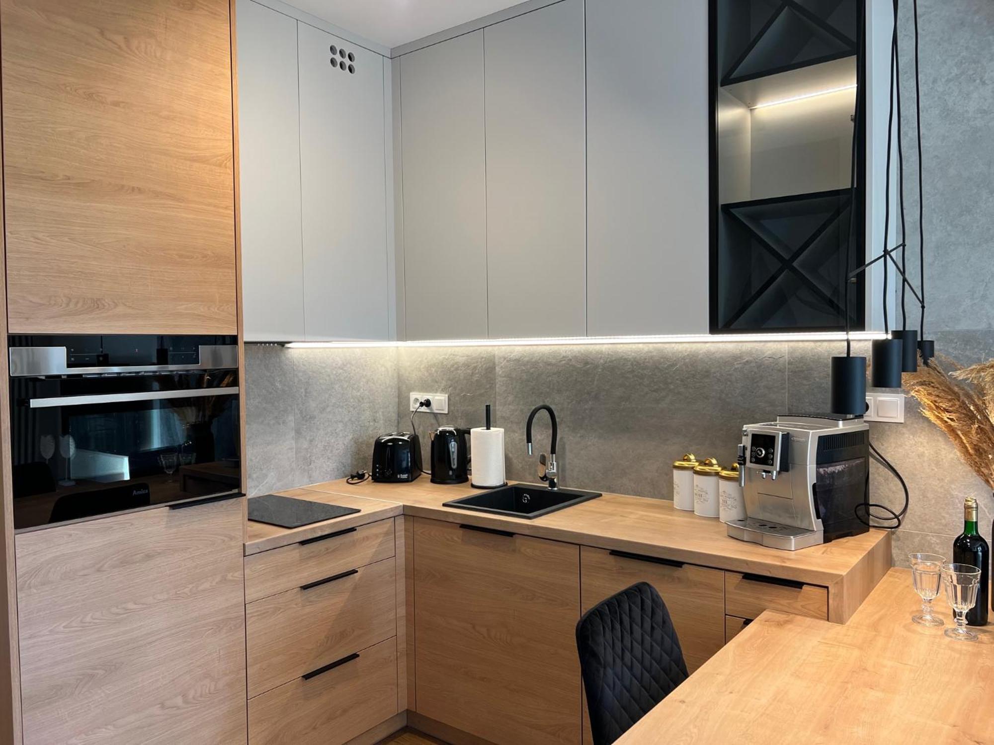 Family & Business Elegant Apartments Ul Lotnicza Centrum Galeria Korona - 1 Bedroom, Terrace, Air Conditioning, Garage - New! Kielce Kültér fotó