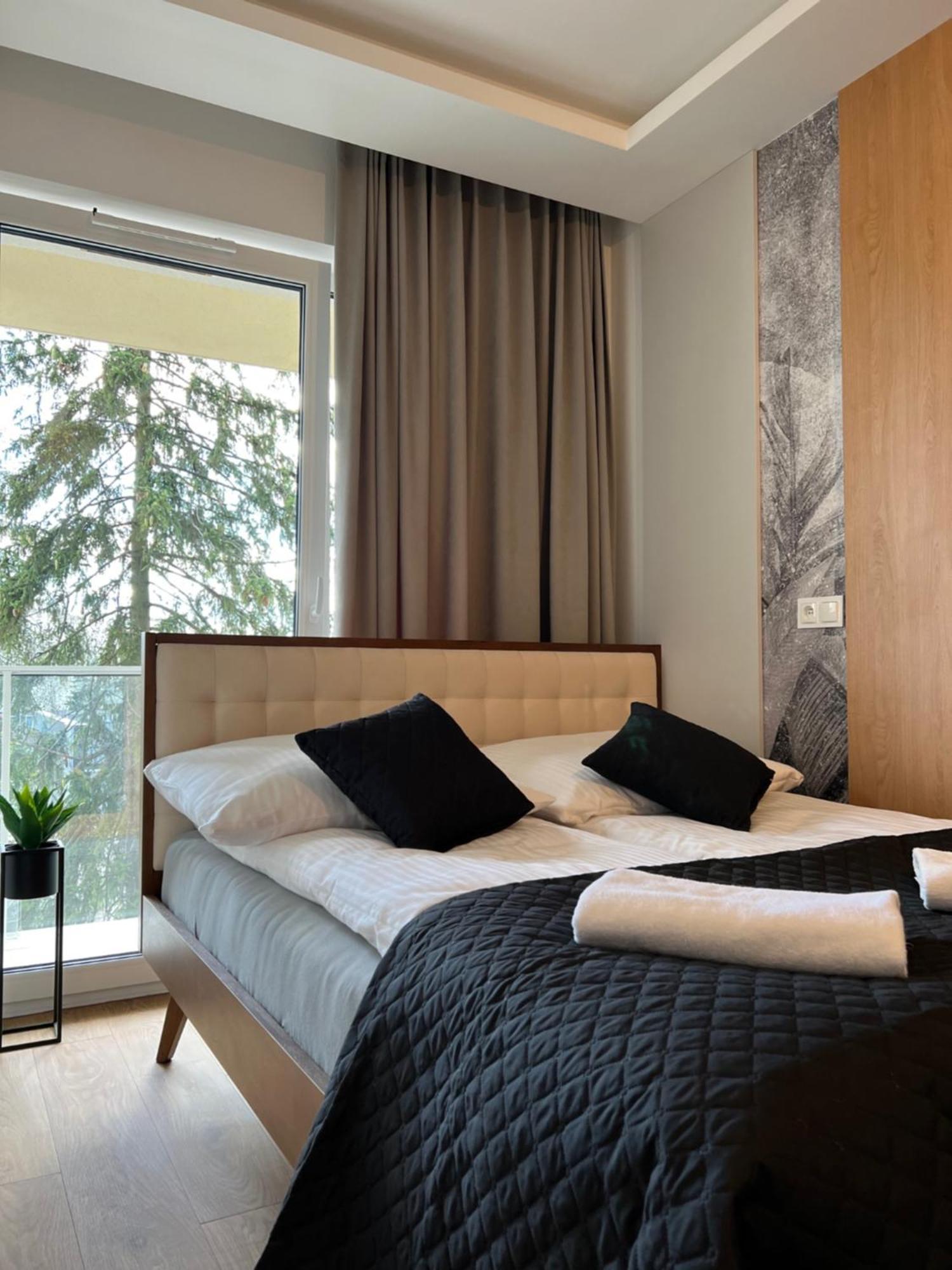 Family & Business Elegant Apartments Ul Lotnicza Centrum Galeria Korona - 1 Bedroom, Terrace, Air Conditioning, Garage - New! Kielce Kültér fotó